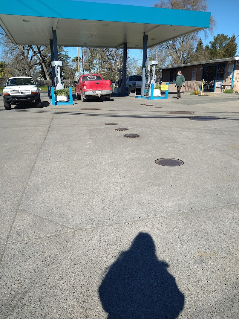 Bridgeway Gas photo 3