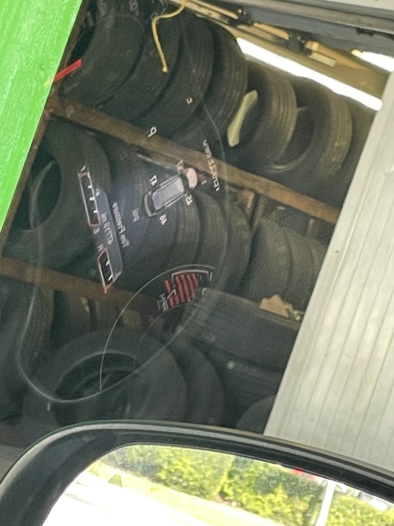 Hahn's Tire Outlet photo 5