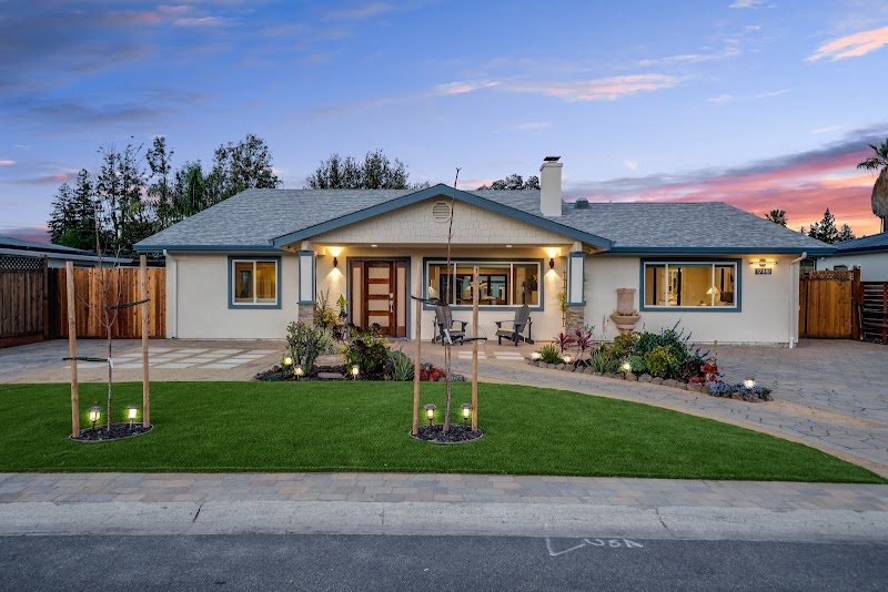 Compass, Tim Goulet, Real Estate Agent photo 2