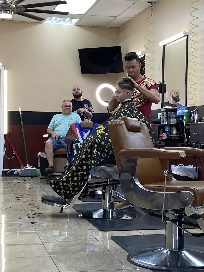 Rayzors Barber Shop photo 4