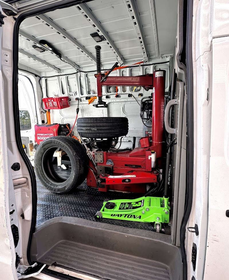 Mobile Tire Repair & Replacement service photo 2