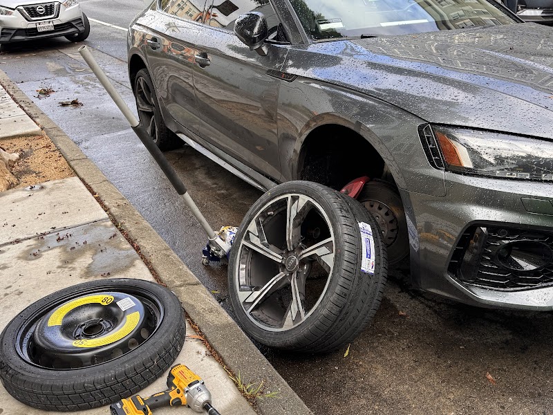 Mobile Tire Repair & Replacement service photo 3
