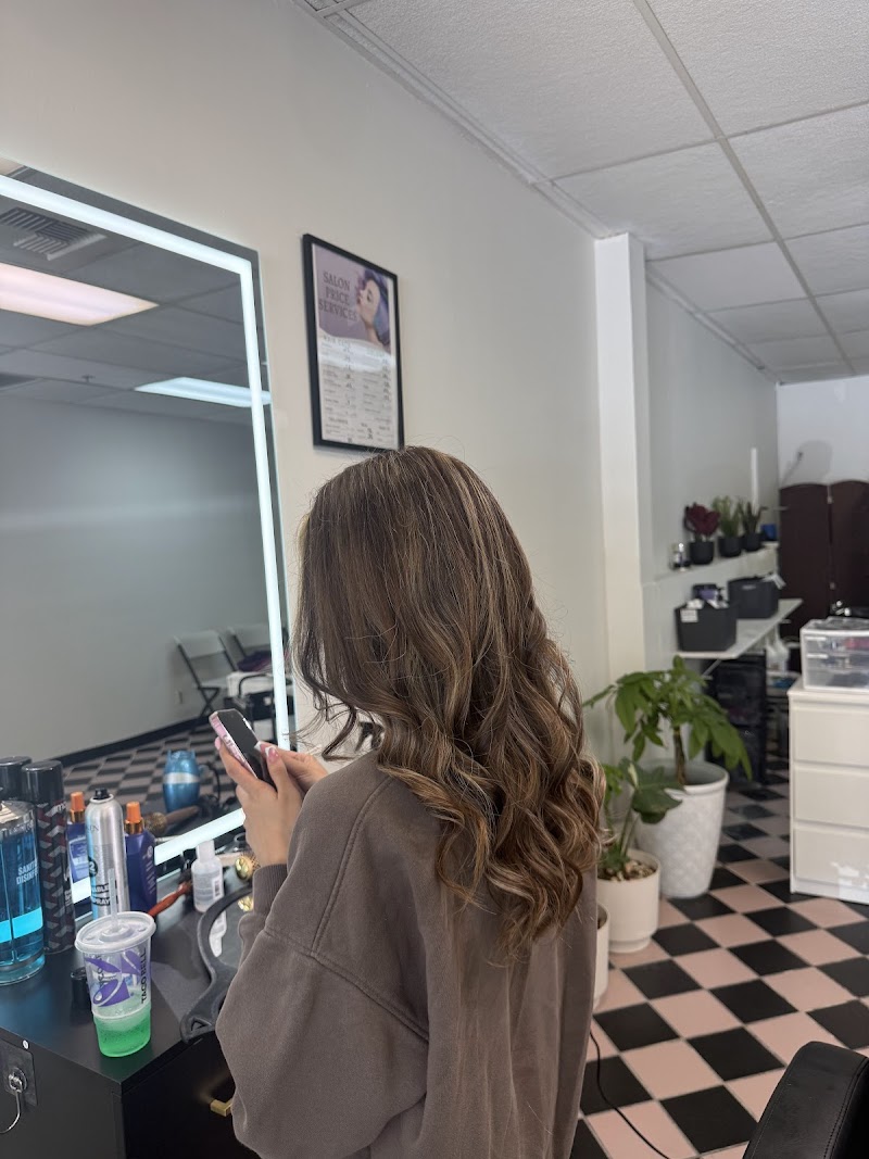 Aura Hair Salon photo 4