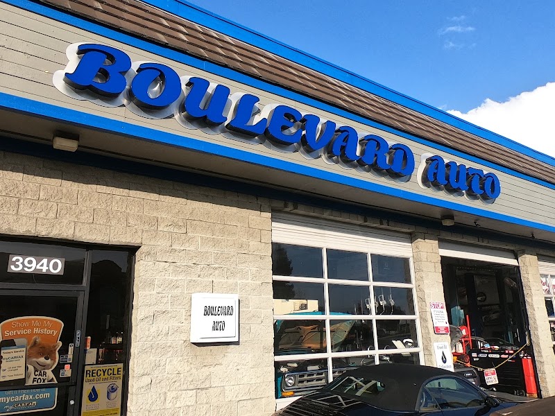 Boulevard Auto photo 2