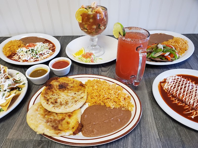 El Caracol Mexican Restaurant photo 2