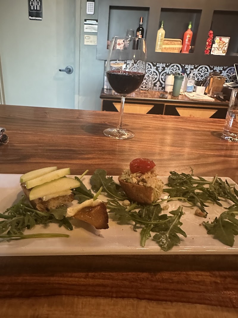 WINEOT Wine Bistro photo 3