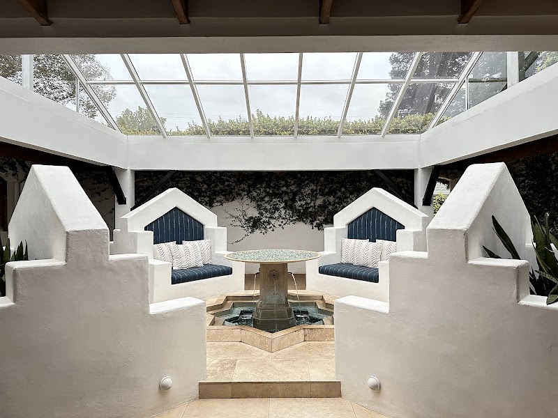 Cottage Inn & Spa photo 3