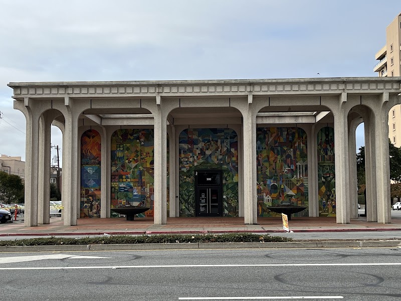 Photo of Giannini Foundation of Agricultural Economics Mural
