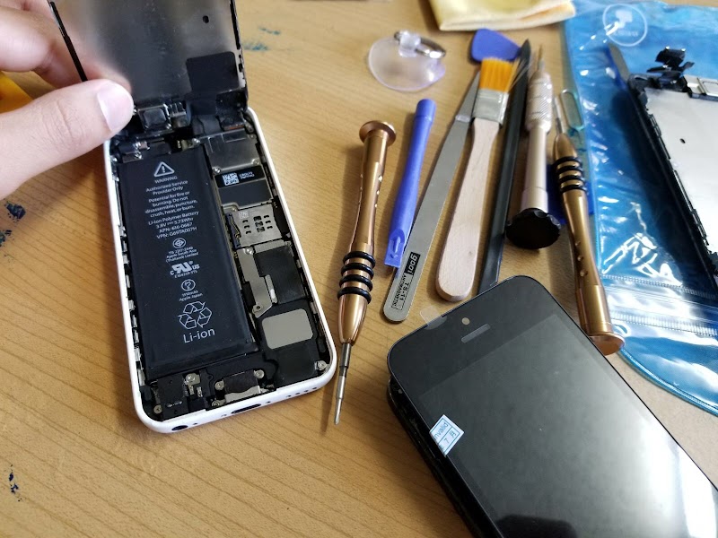 Cell Phone Repair By Sycamore Tech photo 4