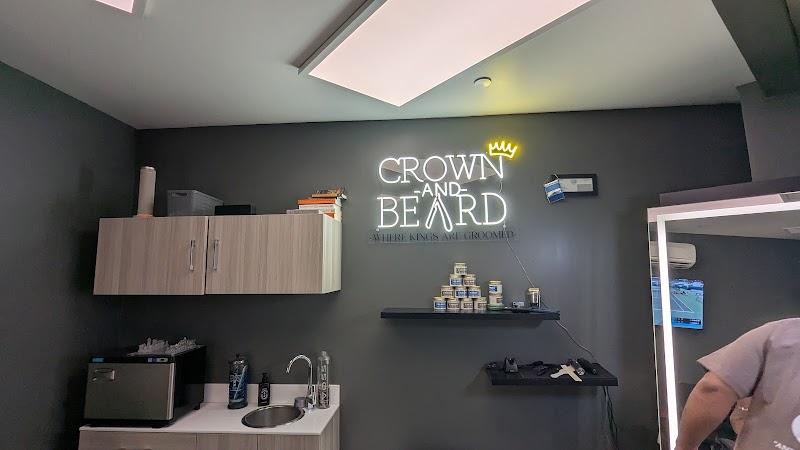 Crown and Beard Barbershop photo 4
