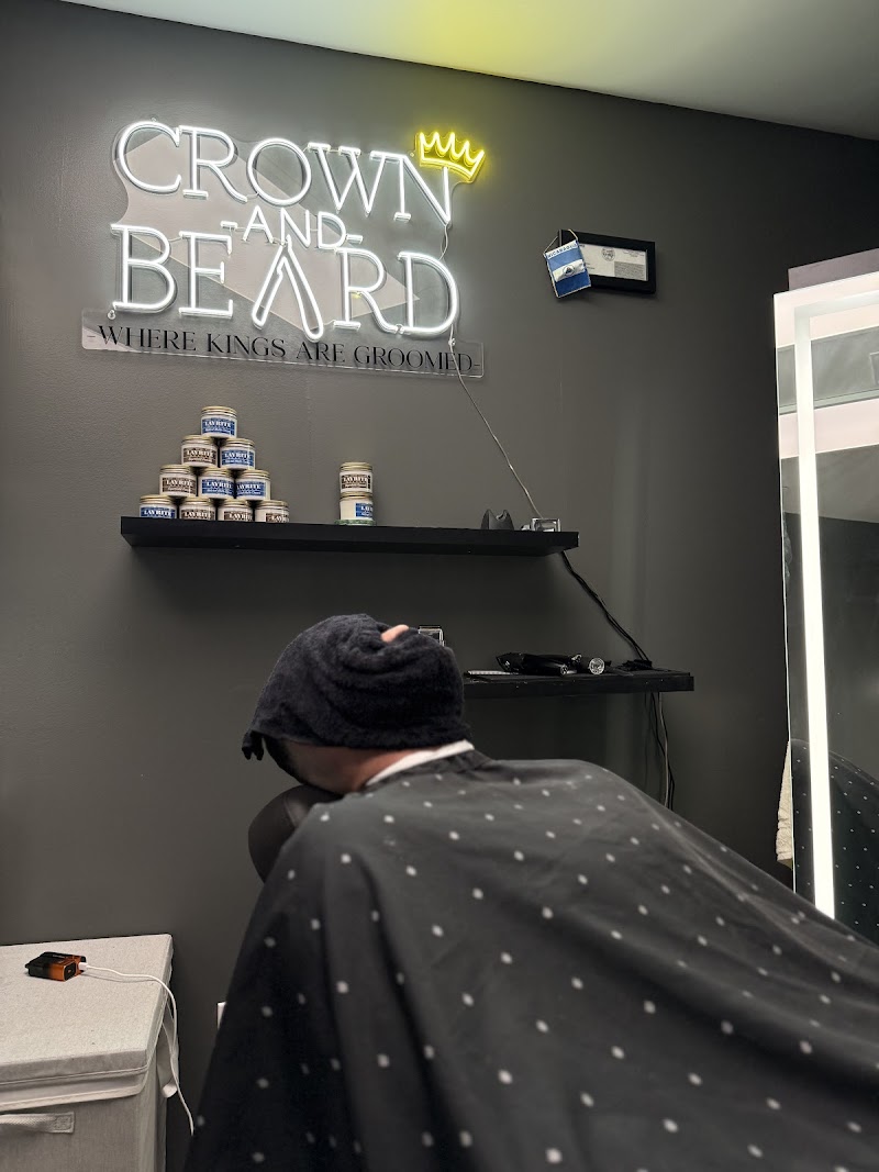 Crown and Beard Barbershop photo 2