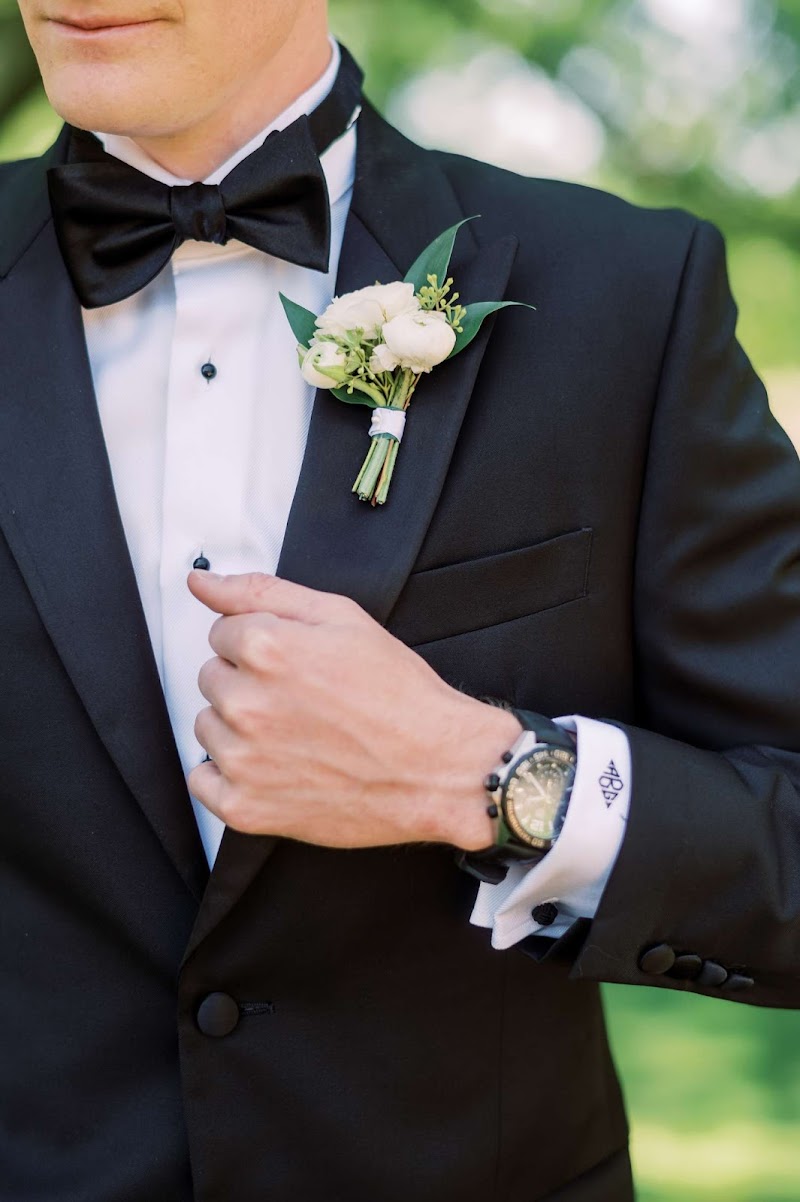 Montalvo Custom Tailors photo 3