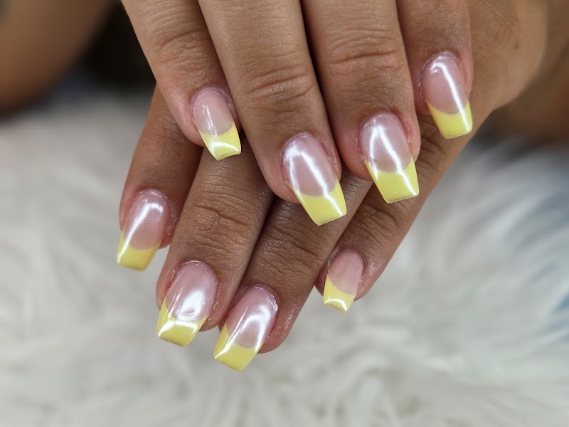 M&M Nail spa photo 2