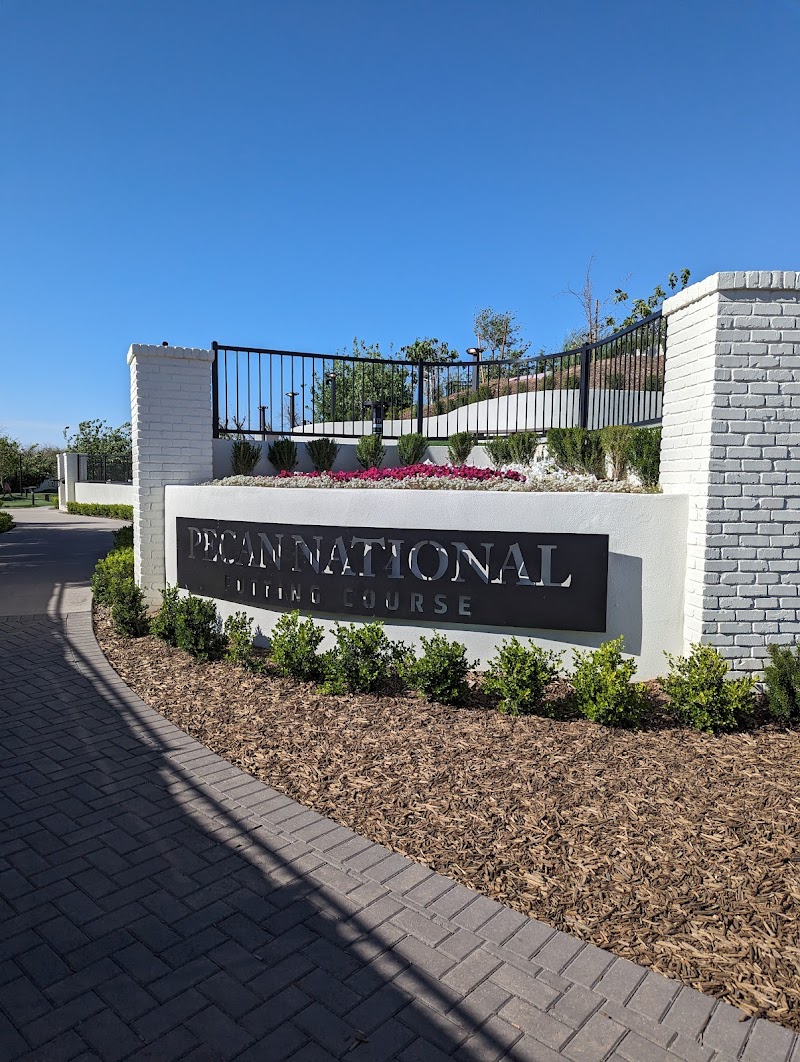 Pecan National Putting Course photo 3
