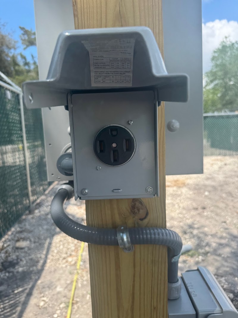 1st Call Storage - Cormel photo 3