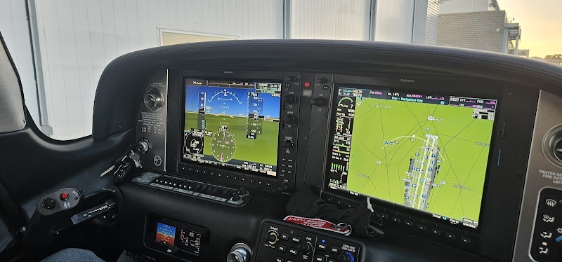 XsJet Aircraft Maintenance LLC photo 2
