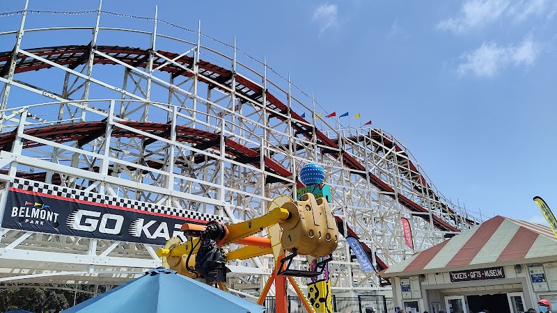 Photo of Giant Dipper Roller Coaster