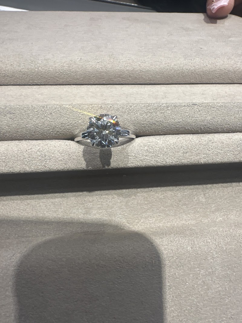 KAY Jewelers photo 4