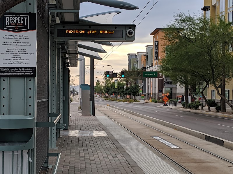 McClintock Dr & Apache Blvd Park and Ride Garage photo 3