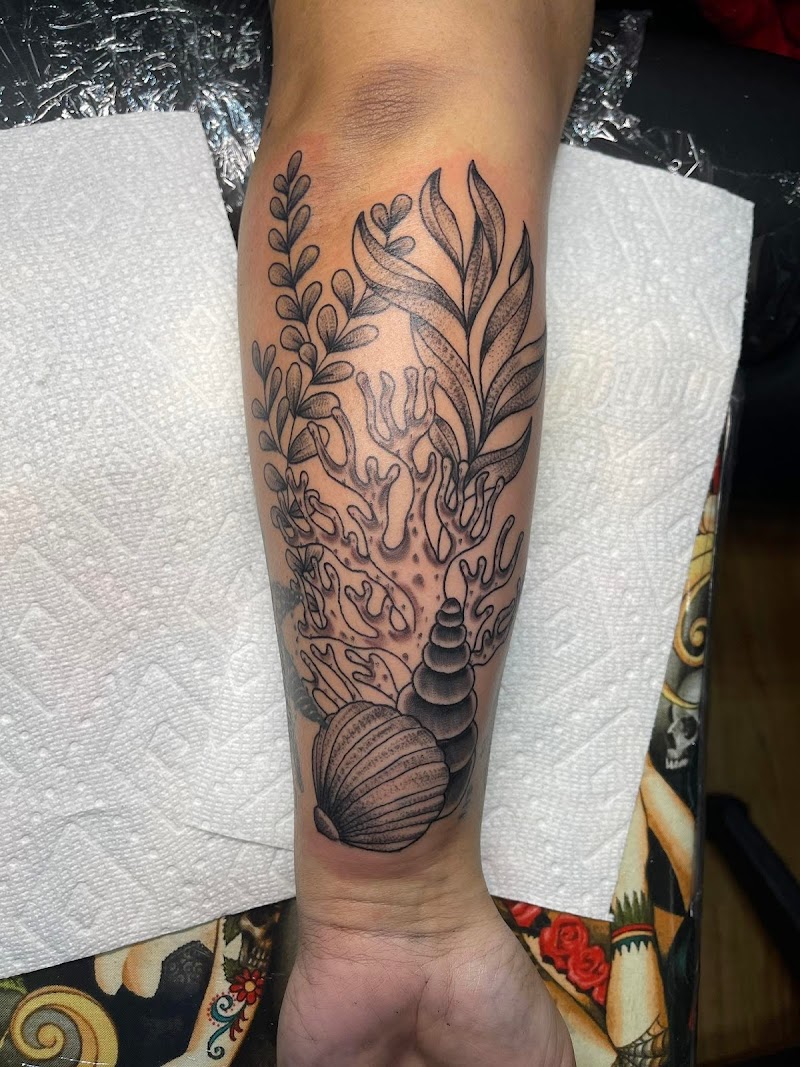 Elevated Art Tattoo and Piercing photo 4