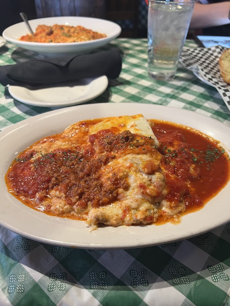 Vincitorio's Restaurant photo 4