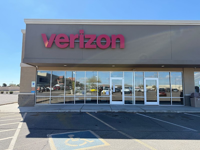 Verizon photo 3