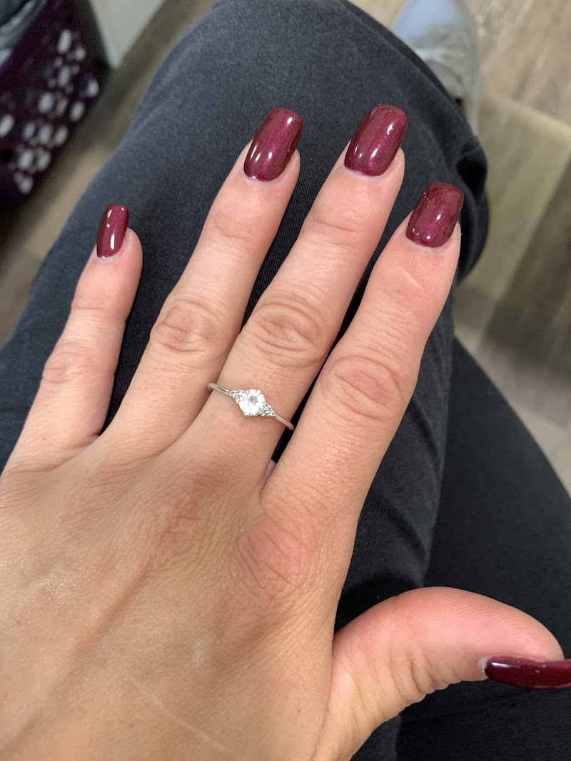 Young Nails & Spa photo 4