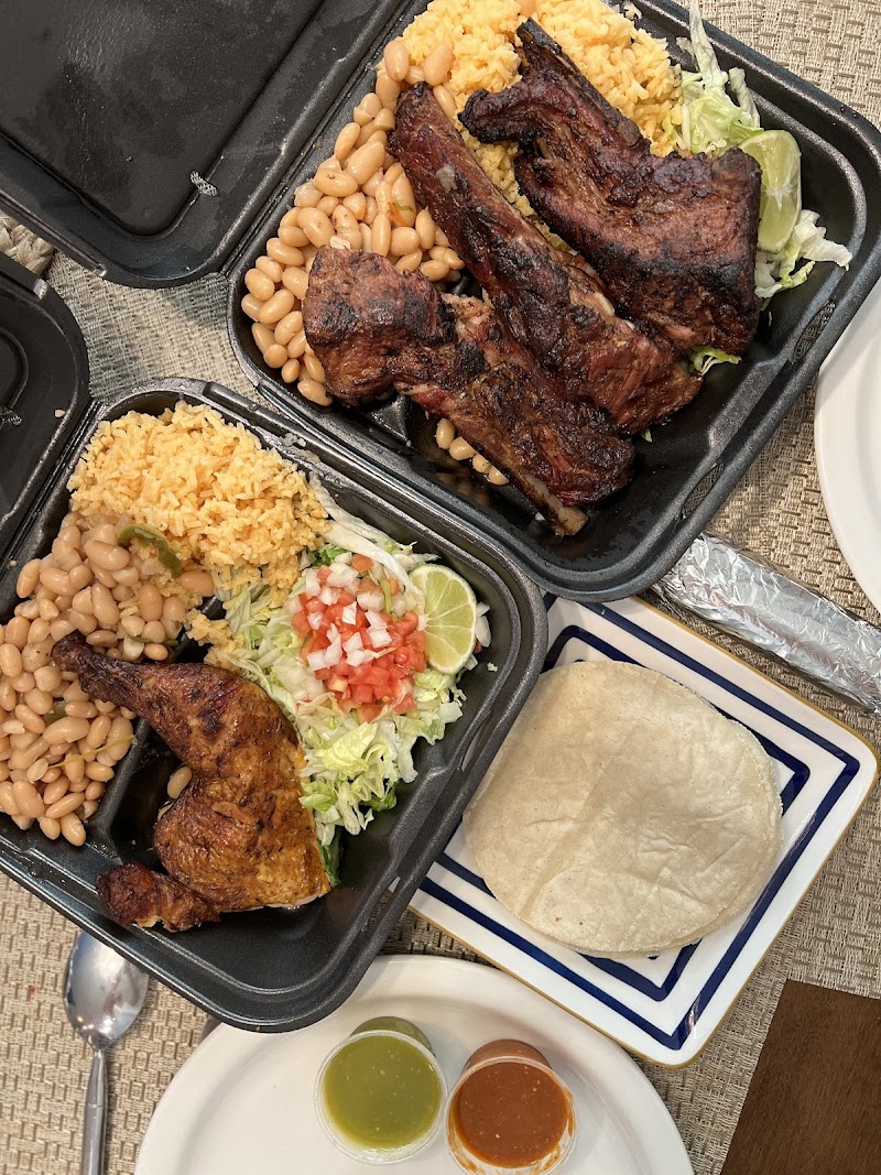 Nidia's Latin Grill photo 4