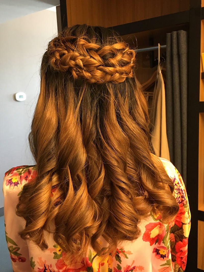 Supattra Hairstylist photo 4