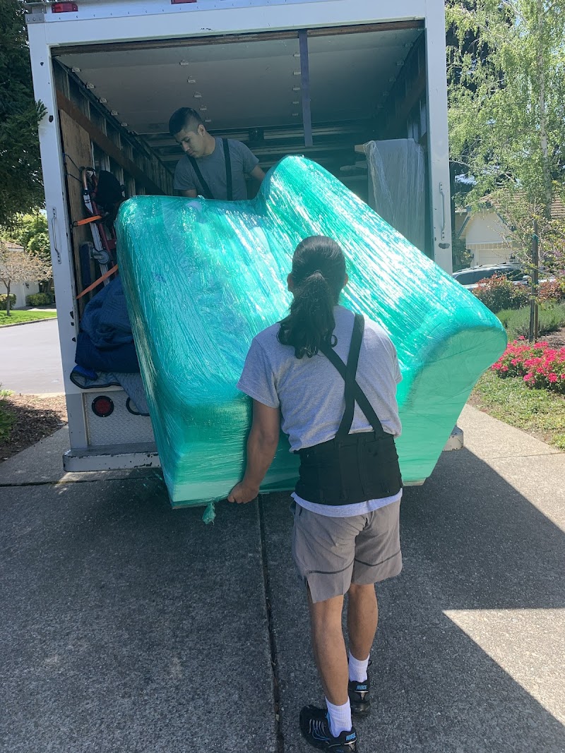 Swift Lift Movers photo 2
