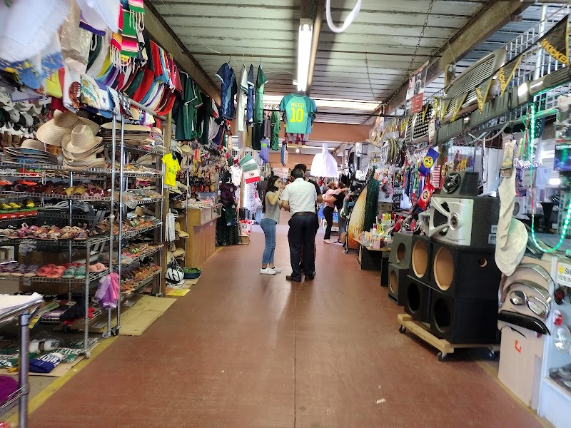 Mr G Flea Market photo 3