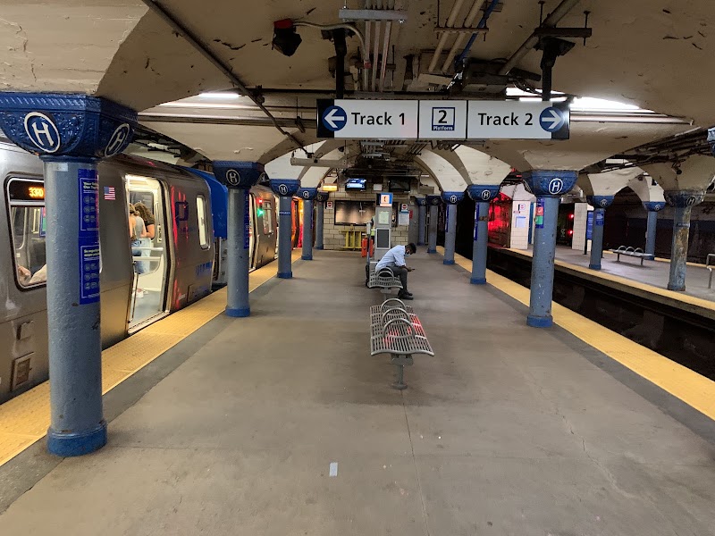 Hoboken / NJ Transit Terminal photo 4