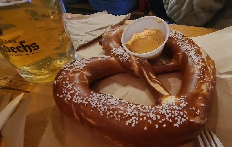 Ein Prosit | German photo 3