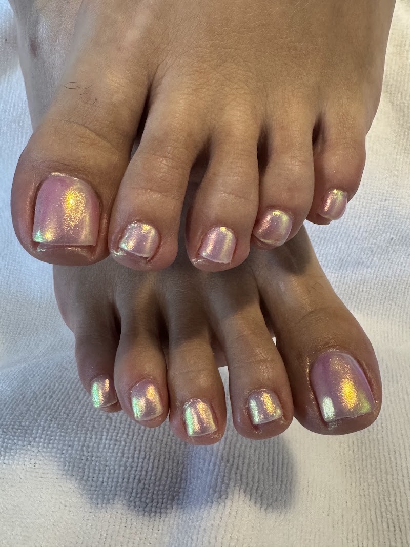 Laura Nail Artist photo 4