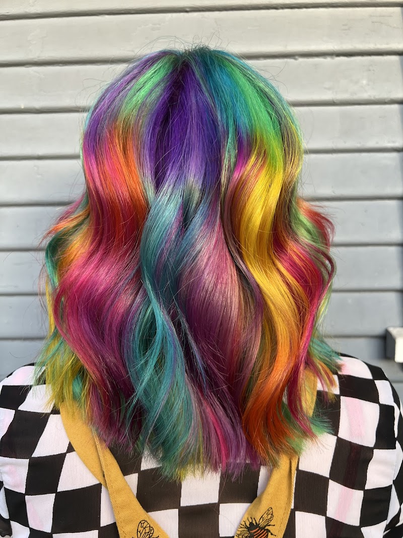 Photo of Holly Dabkowski Hairstylist Sonoma County