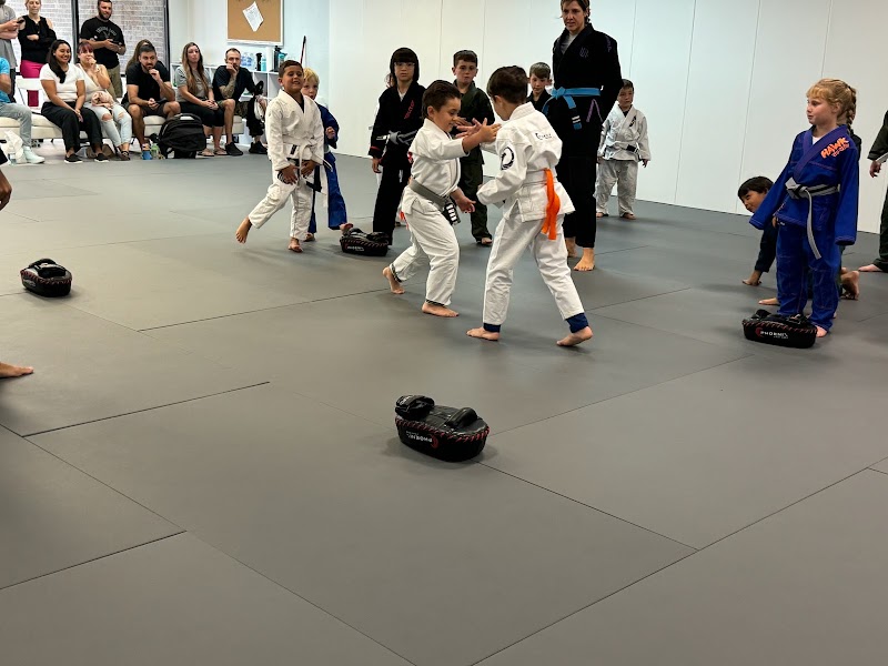 Gracie Hernando photo 2