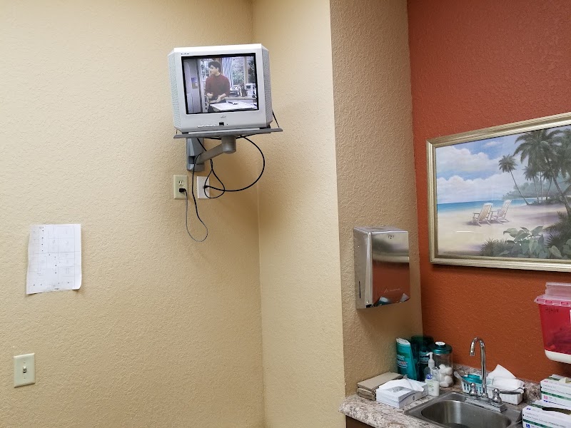 Express Care of Tampa Bay photo 2