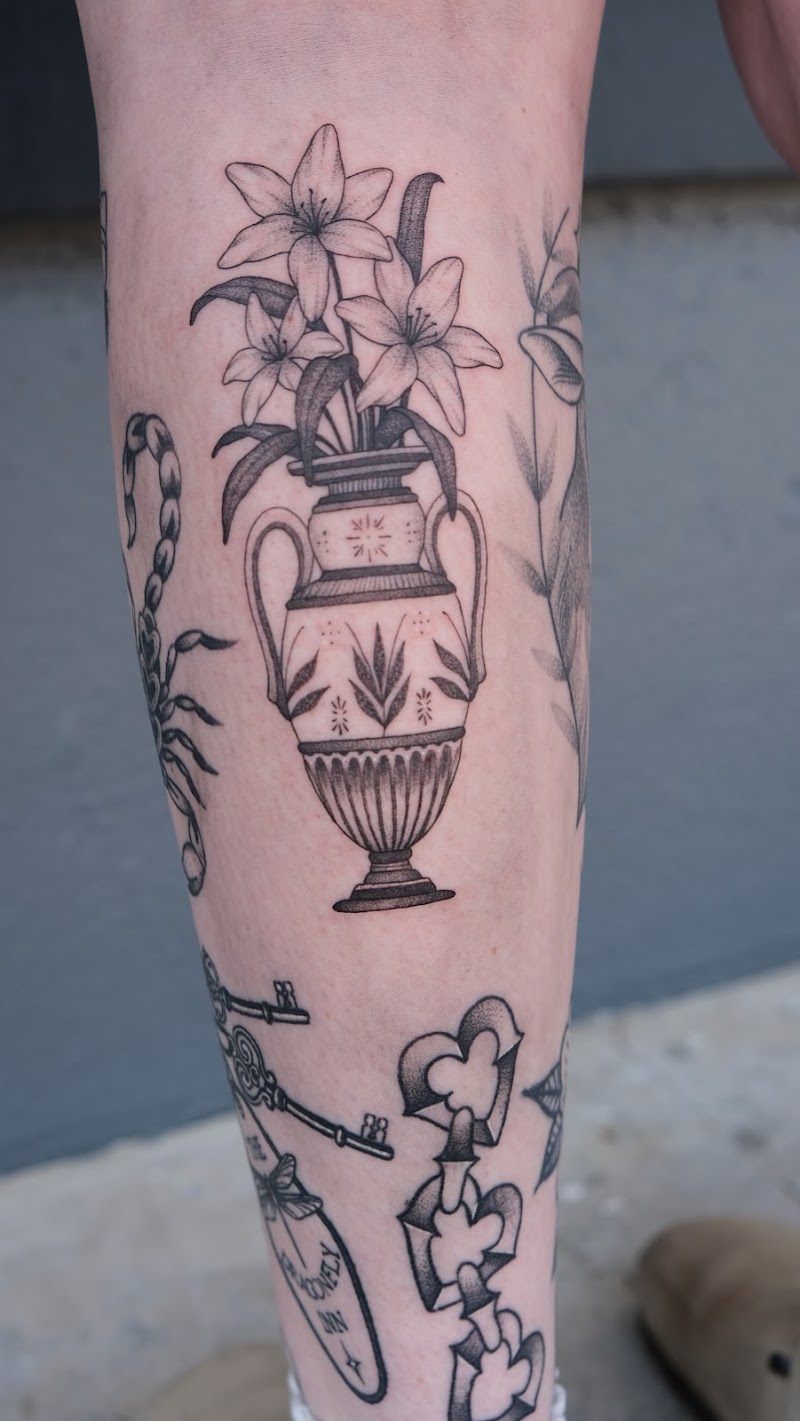Dark Mark Ink Tattoo Studio photo 4