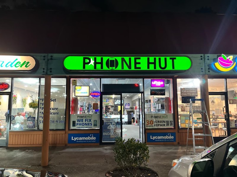 Photo of PHONEHUT CellPhone and Laptop Service | Buy -Sell - Trade | LycaMobile