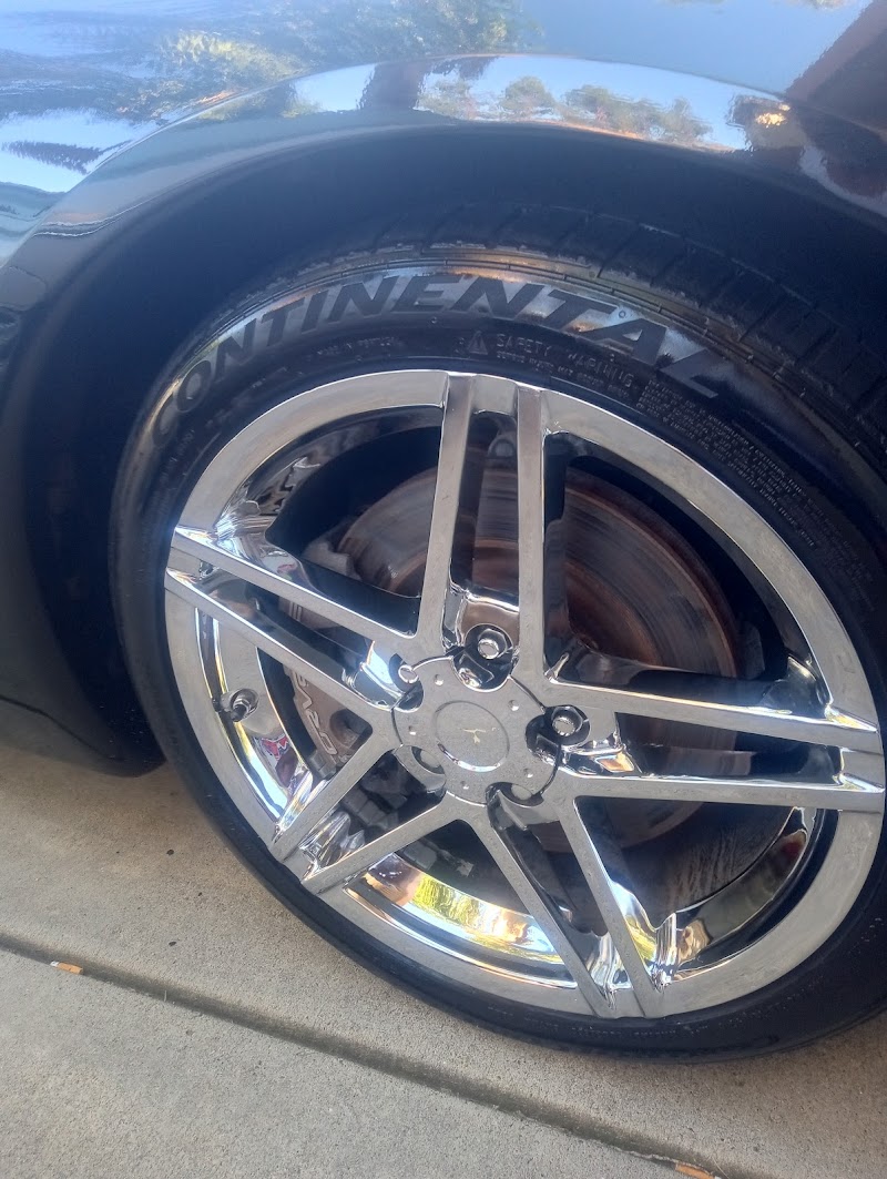 UP CAR WASH & DETAILING photo 3