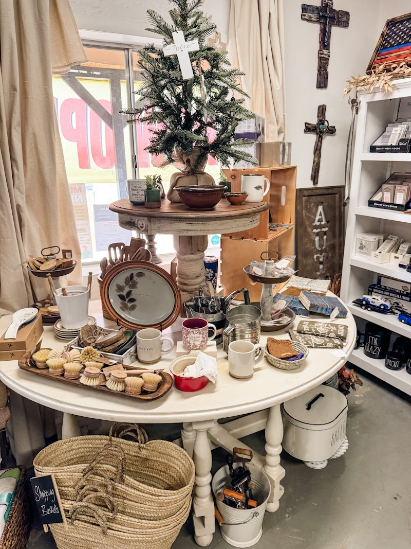 Eden's Echo Country Store - Benson photo 3