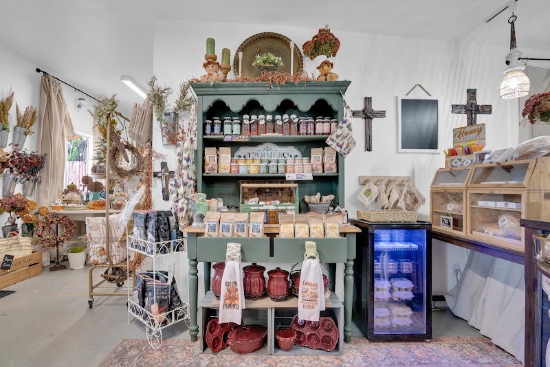 Eden's Echo Country Store - Benson photo 2