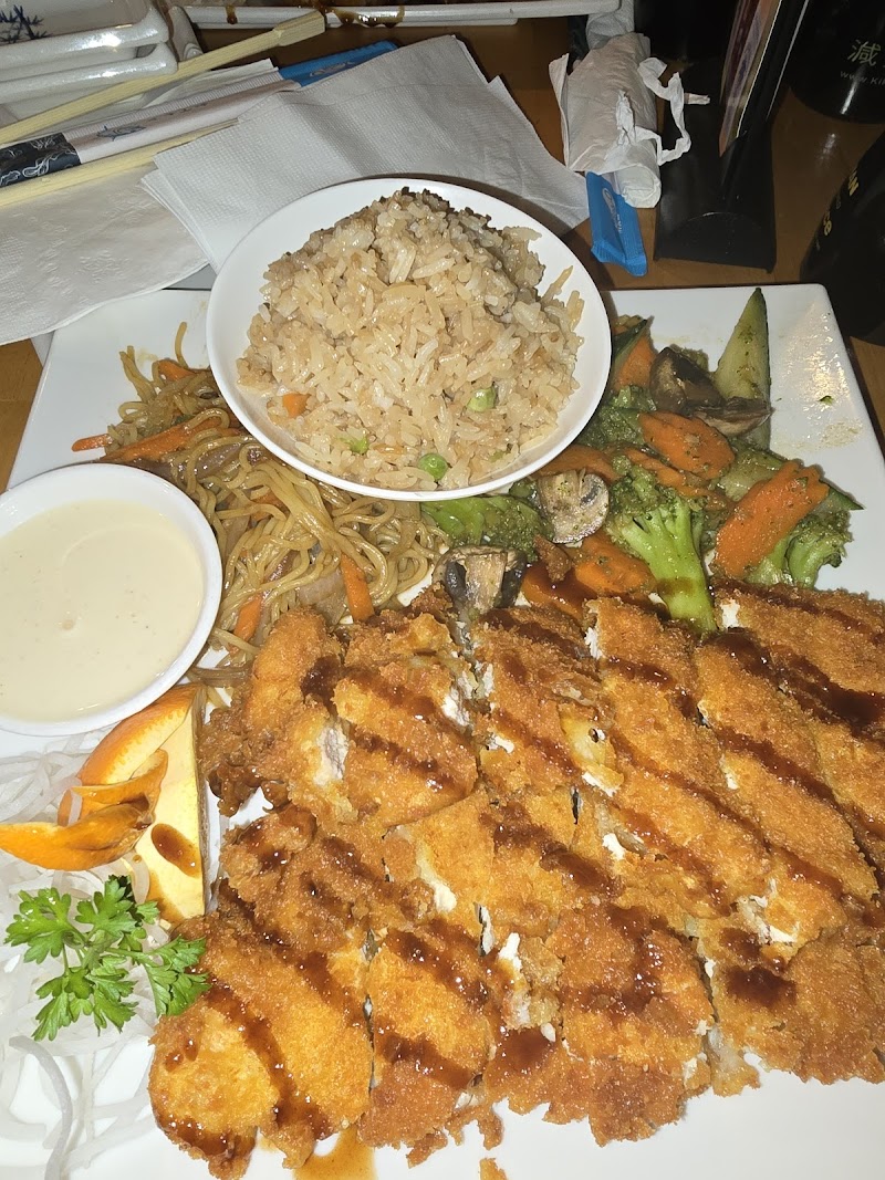 Tsunami Sushi photo 5