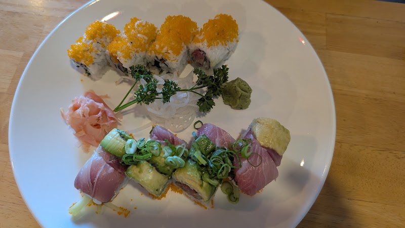 Tsunami Sushi photo 4