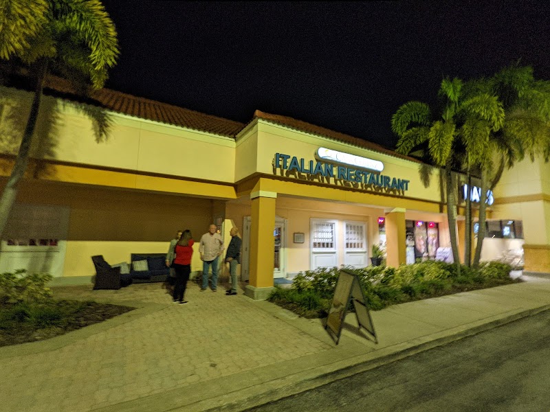 Photo of Forest Lakes Plaza