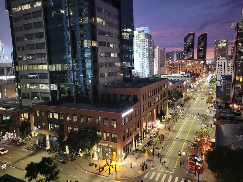 Padres Parkade photo 3