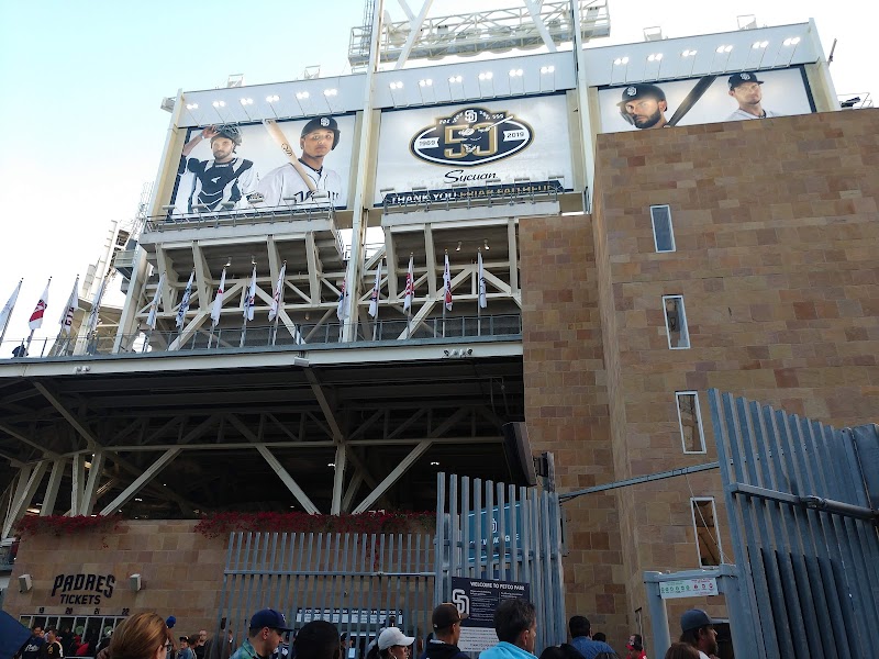 Padres Parkade photo 5