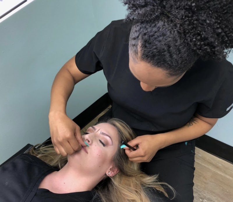 Brows Embroidered Microblading and Powder Combo photo 5