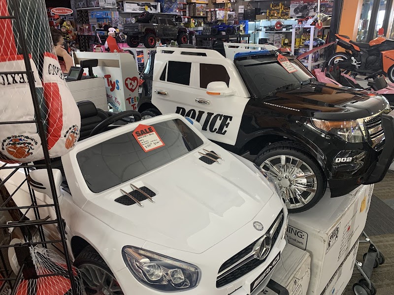 TOY LAND photo 4
