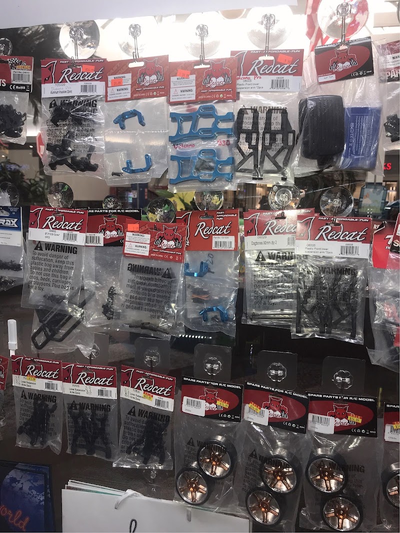 TOY LAND photo 5